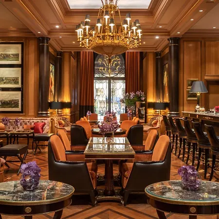 Ξενοδοχείο Four Seasons George V 5*