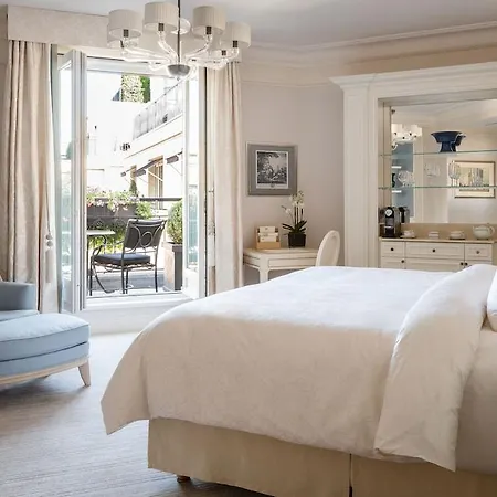 Four Seasons George V Otel