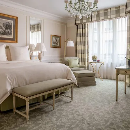 Hotel Four Seasons George V 5*