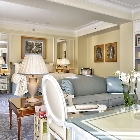 Four Seasons George V Paris