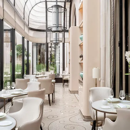 Four Seasons George V