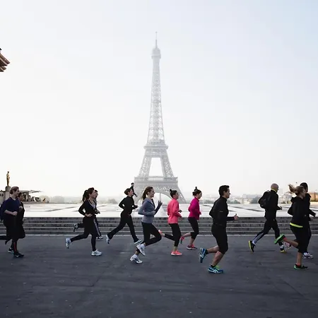 Four Seasons George V 5* Paris