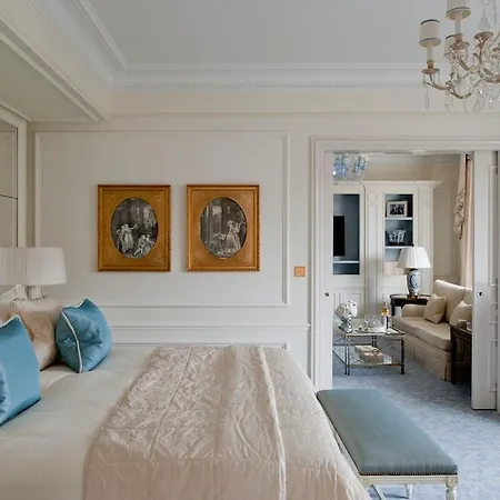 Otel Four Seasons George V Paris