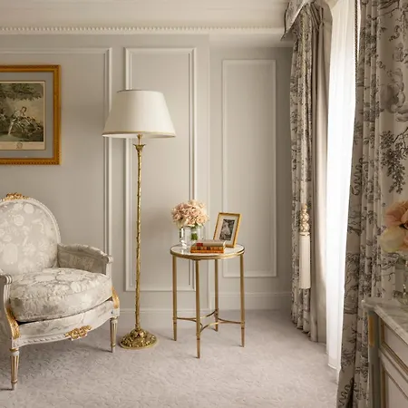 Four Seasons George V Hotel
