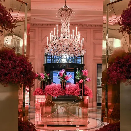 Hotel Four Seasons George V 5*