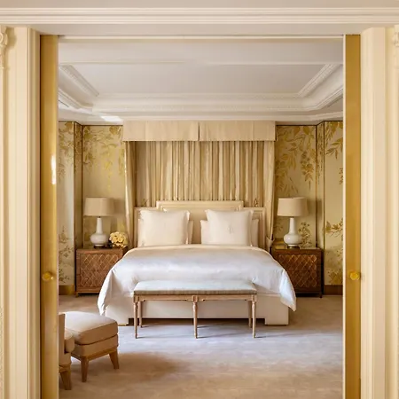 Hotel Four Seasons George V 5*