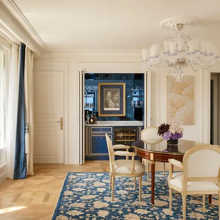 Four Seasons George V Paris