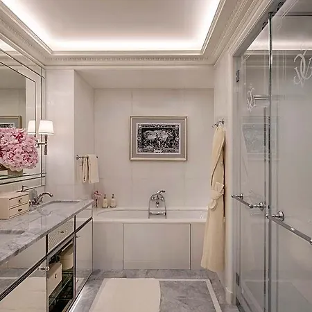 Four Seasons George V