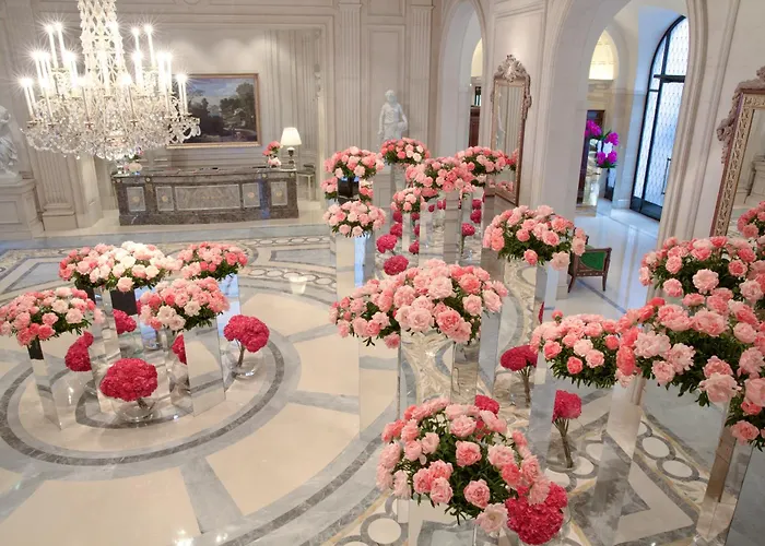 מלון Four Seasons George V פריז