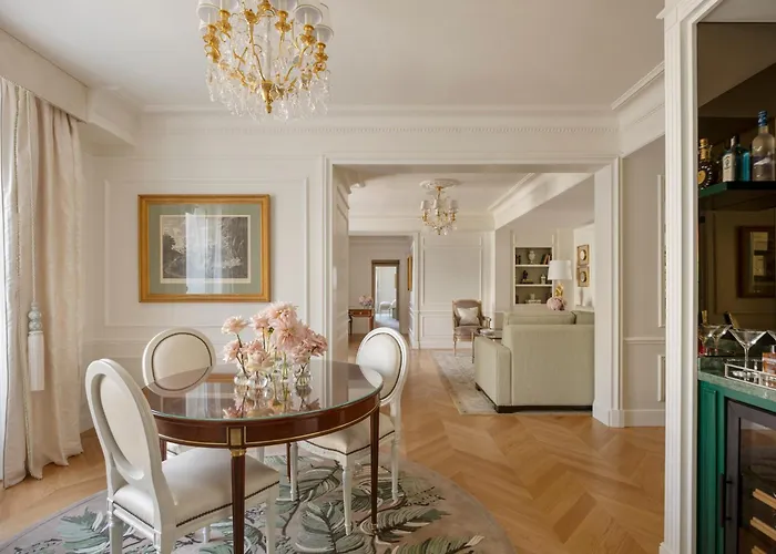 Four Seasons George V פריז