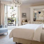 Four Seasons George V Hotel