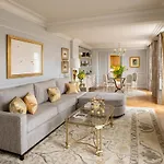 Four Seasons George V