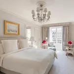 Four Seasons George V
