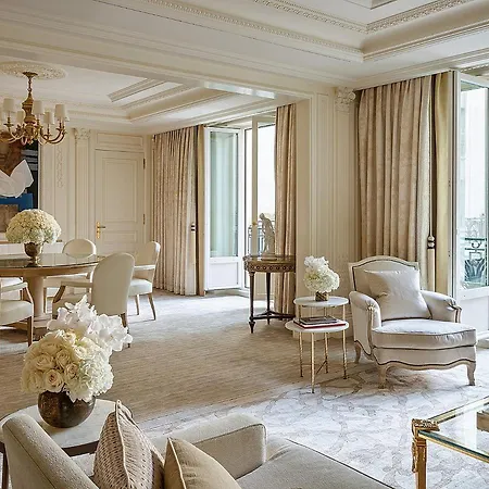 Four Seasons George V 5* Париж