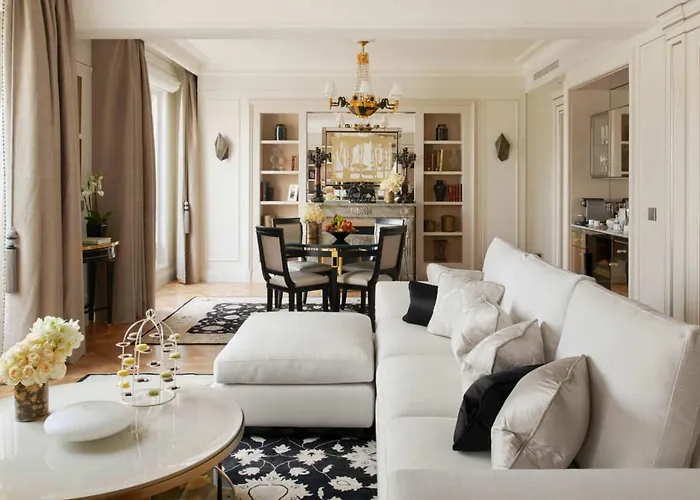 Four Seasons George V Szálloda 5*