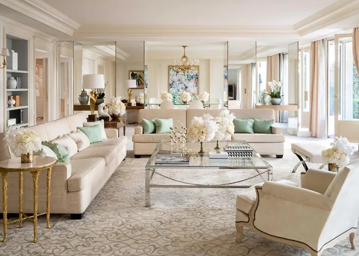 Four Seasons George V Szálloda 5*