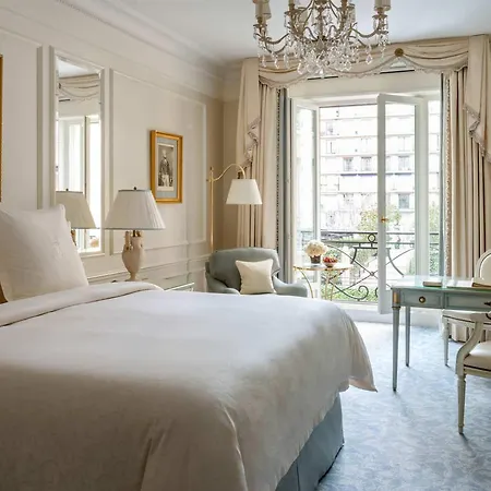 Hotel Four Seasons George V 5*