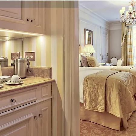 Four Seasons George V Hotell 5*