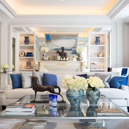 Four Seasons George V Paris