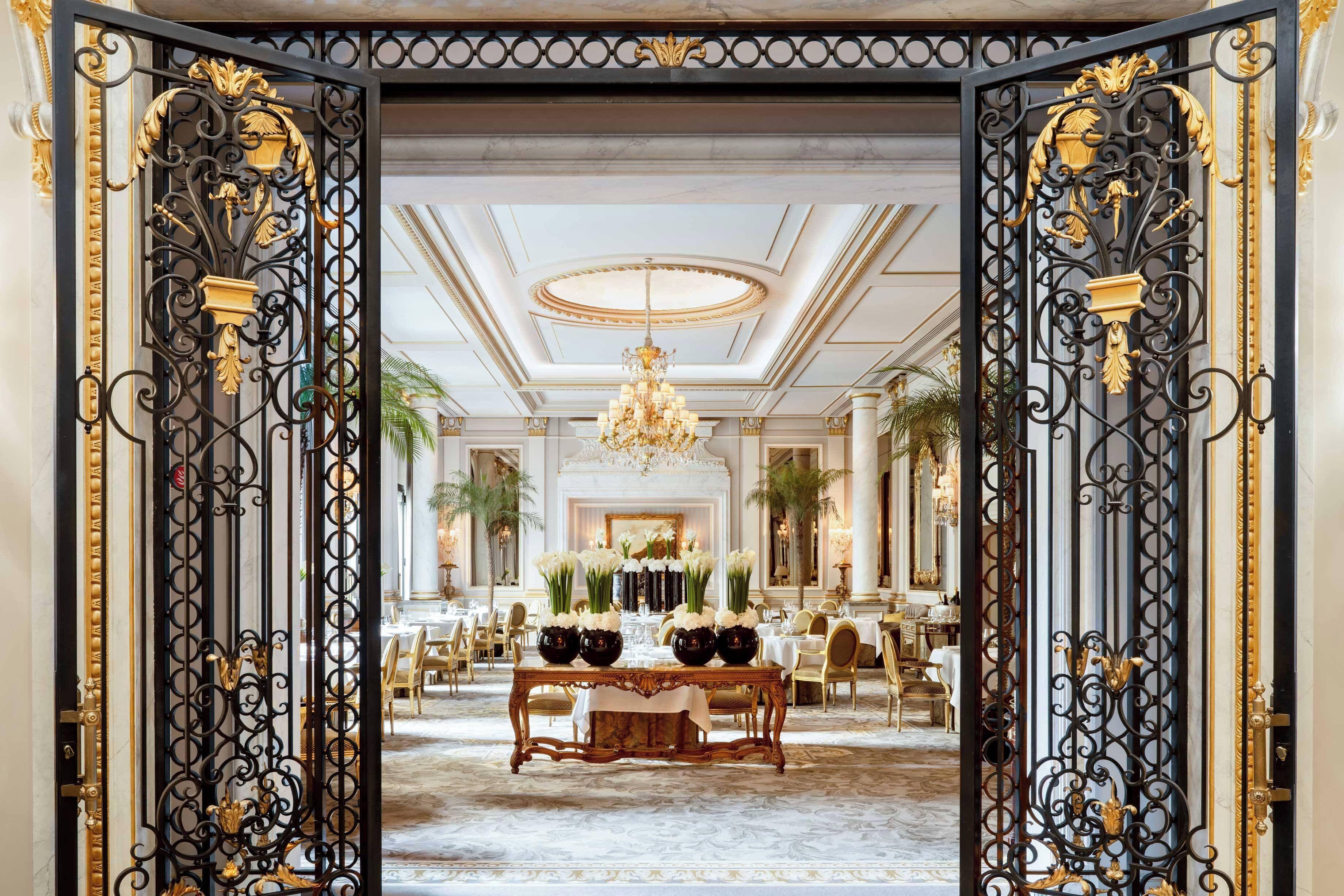 Hotel Four Seasons Hotel George V Paris, France - book now, 2026 prices
